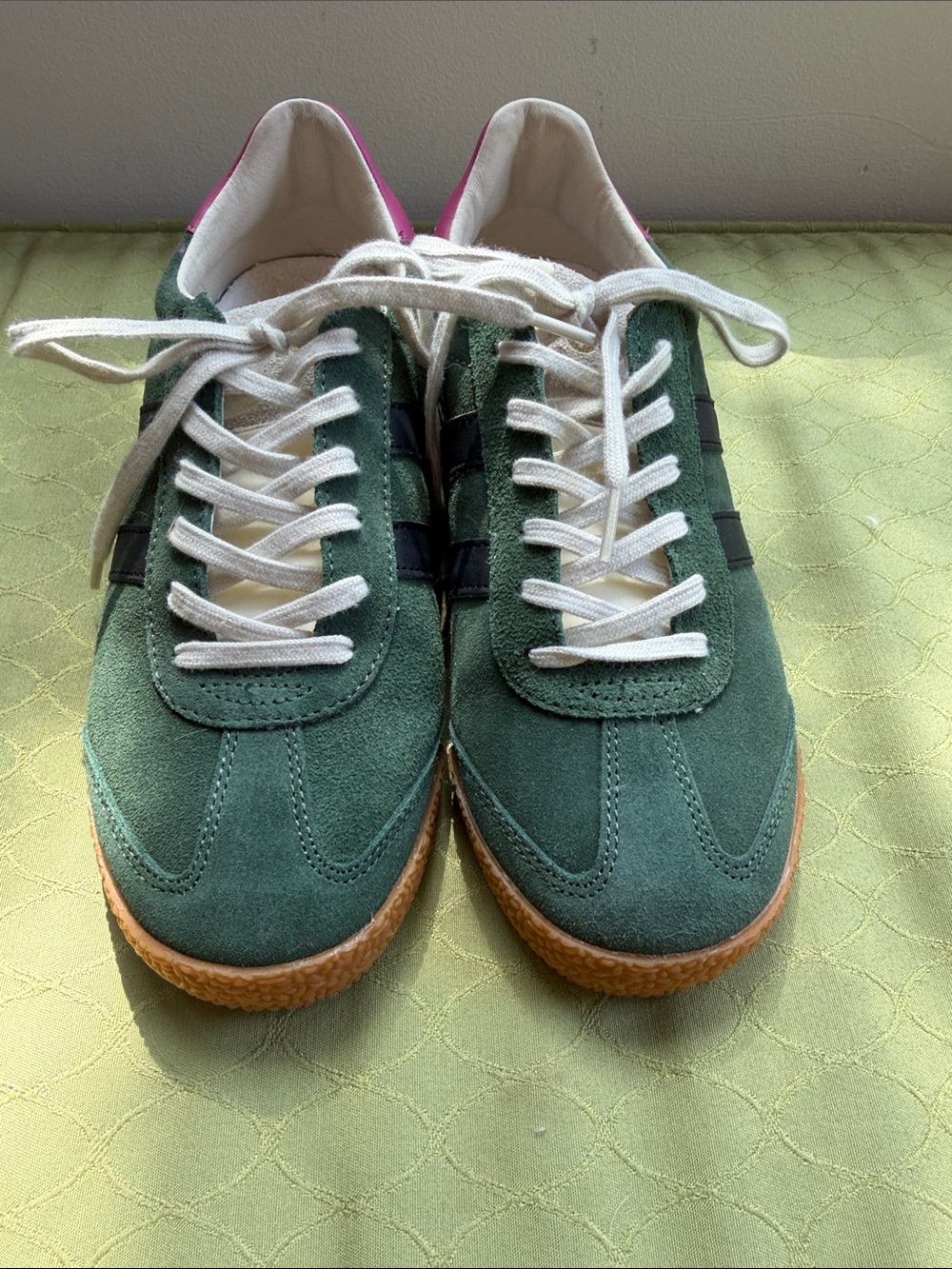 Gola Elan Evergreen Black Fuchsia Suede Retro Sneakers CLB538 Womens 6.5